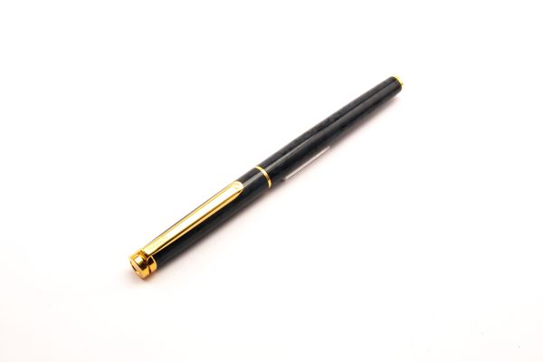 Rotring Füllfederhalter