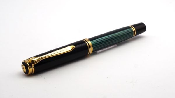 Pelikan Füllfederhalter 600